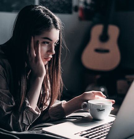 Private Mobile Proxies for Facebook Marketing Efficiency